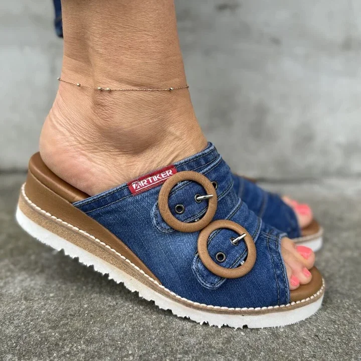 Buty damskie na szeroką stopę – na co zwracać uwagę przy wyborze?