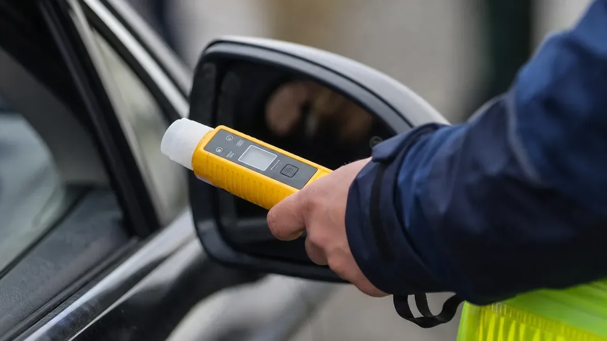 Świadek zatrzymał pijanego kierowcę w Ciechanowie. Miał ponad 1,5 promila