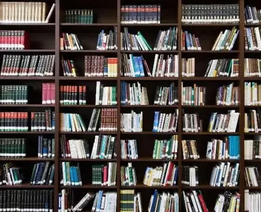 Warsztaty Szydełkowe w bibliotece - zrób szydełkową różę krok po kroku