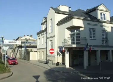 W Ciechanowie można dostać darmową pomoc, gdy dom, szkoła albo uzależnienie zaczynają pękać