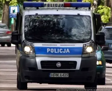 Pieszy idący pasem awaryjnym S7 w środku nocy - zatrzymany do wytrzeźwienia