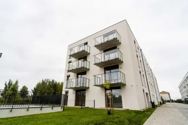 78 mieszkań pod klucz przy Soplińskiego. Lokatorzy odebrali klucze