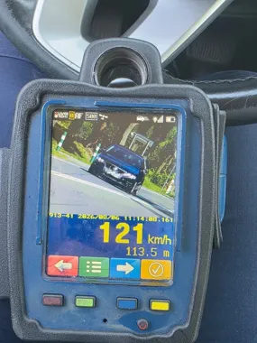 Kierowca pędził 121 km/h poza zabudowanym. Stracił prawo jazdy