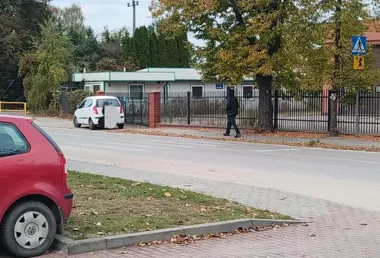 14-latka potrącona na przejściu w Gąsocinie. Policja zatrzymała kierowcy prawo jazdy