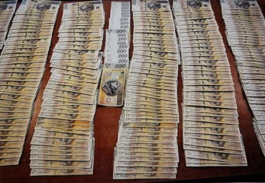 Oszust próbował zabrać 70 tys. zł - zatrzymano odbieraka na gorącym uczynku