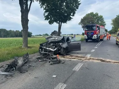 Wsiadł za kierownicę mimo zatrzymanego prawa jazdy. Kolizja była kosztowna